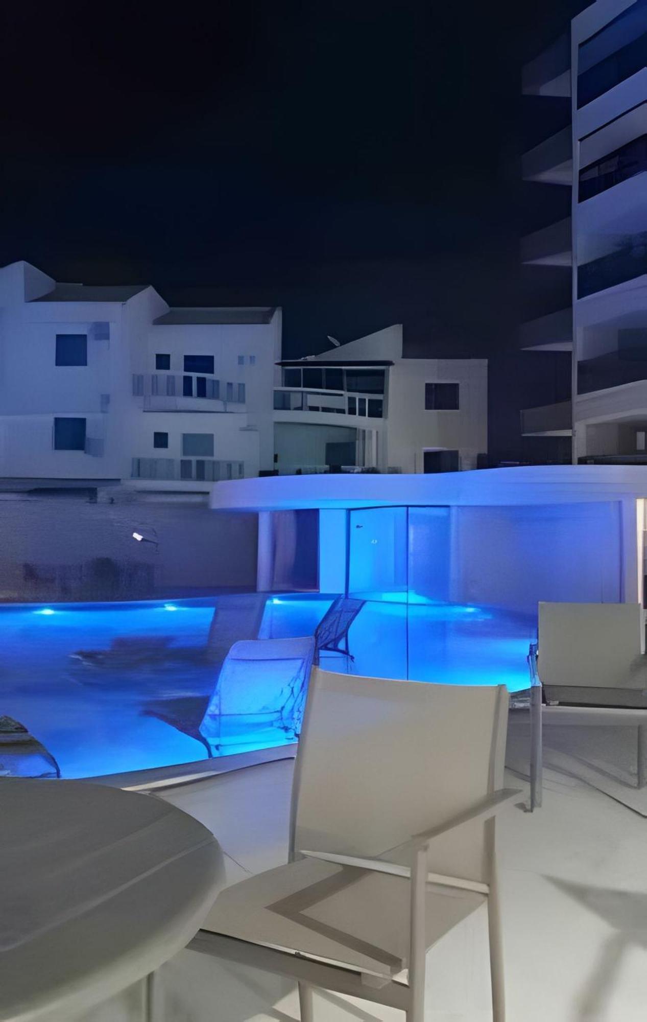 Apartamentos De 2 Quartos Com Piscina Na Praia Dos Anjos Arraial do Cabo Εξωτερικό φωτογραφία